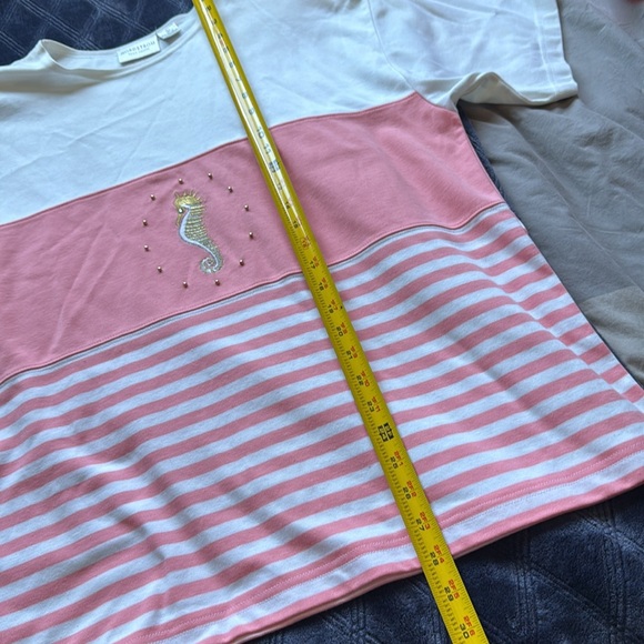 Like New Vintage Nordstrom Town Squate Pink & White Short Sleeves embroidered L - Picture 5 of 7